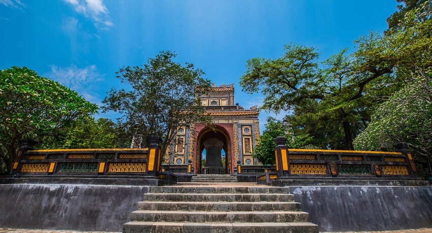 Temple Tu Duc