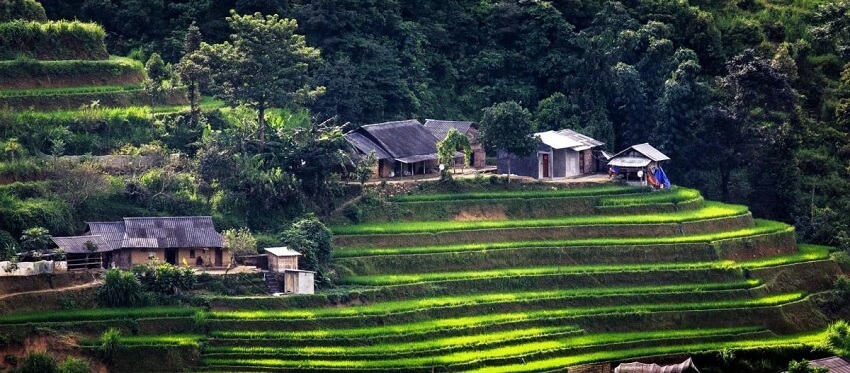 Randonnée à travers le village de Sin Chai