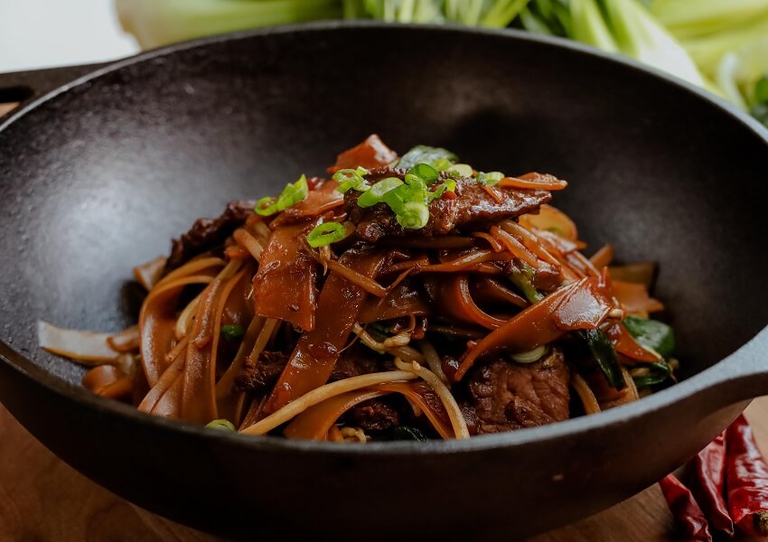 Pho sauté au bœuf 