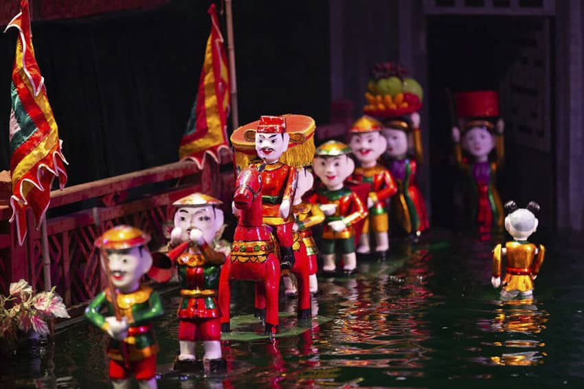 top-15-berceaux-de-marionnettes-sur-l'eau-au-vietnam