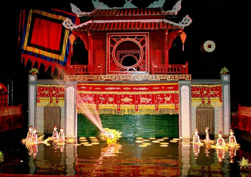 top-15-berceaux-de-marionnettes-sur-l'eau-au-vietnam