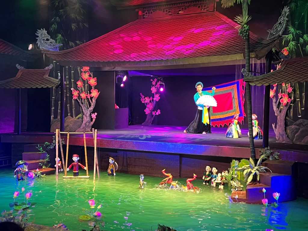 top-15-berceaux-de-marionnettes-sur-l'eau-au-vietnam