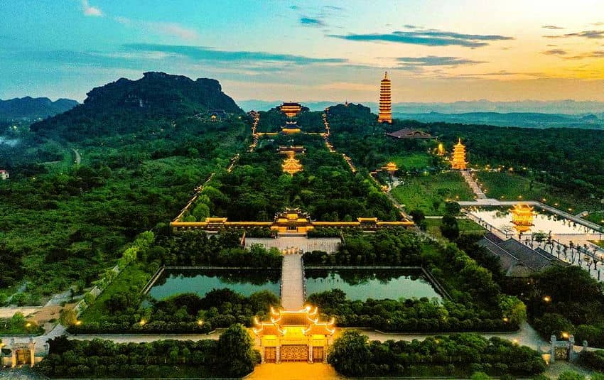 Que-faire-à-Bai-Dinh-Trang-An-en-1-jour