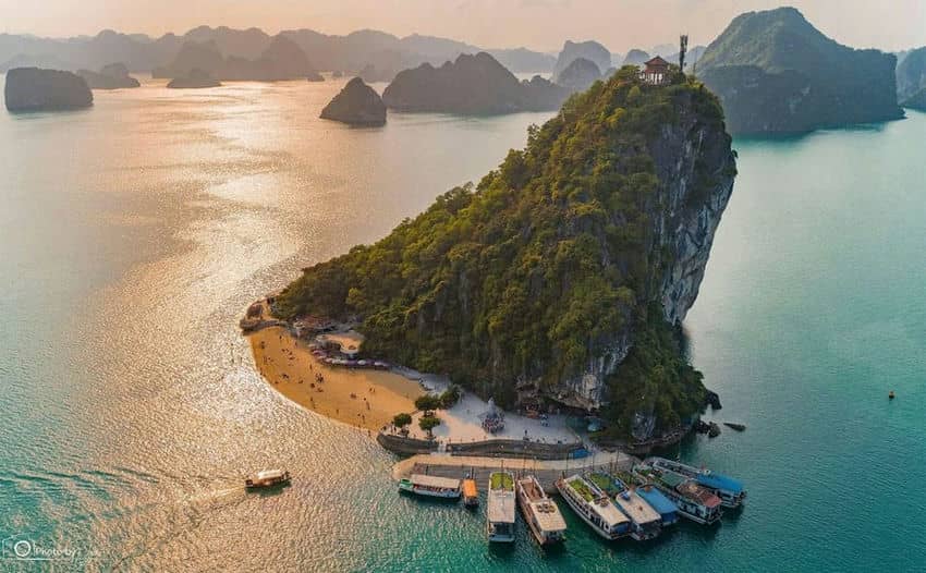 Que-faire-durant-une-croisière-en-2-ou-3-jours-en-baie-d’Halong
