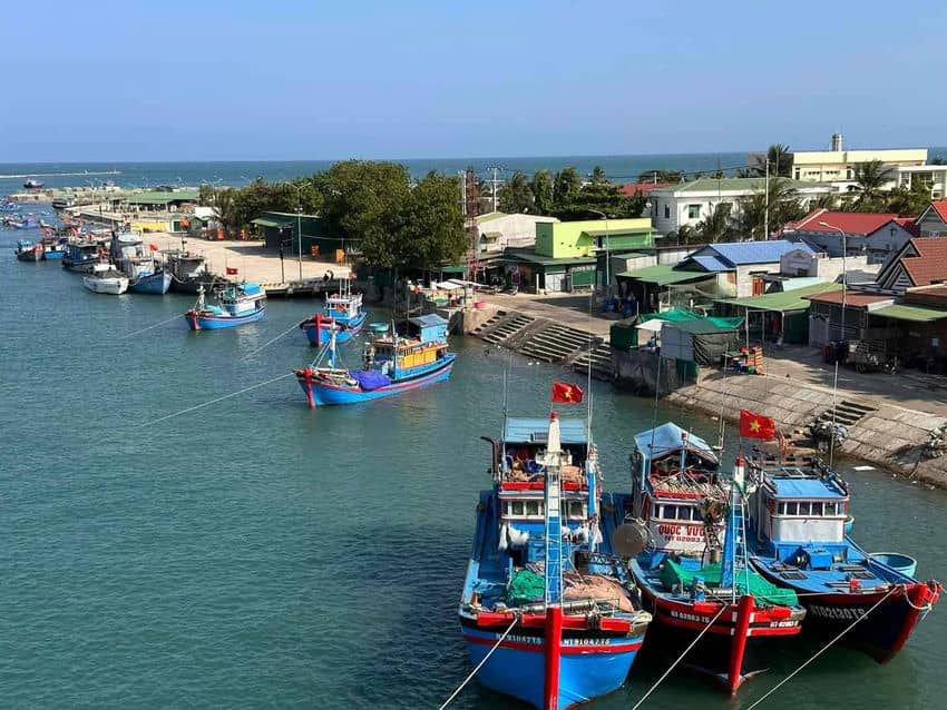 baie-Vinh-Hy-Ninh-Thuan-Vietnam